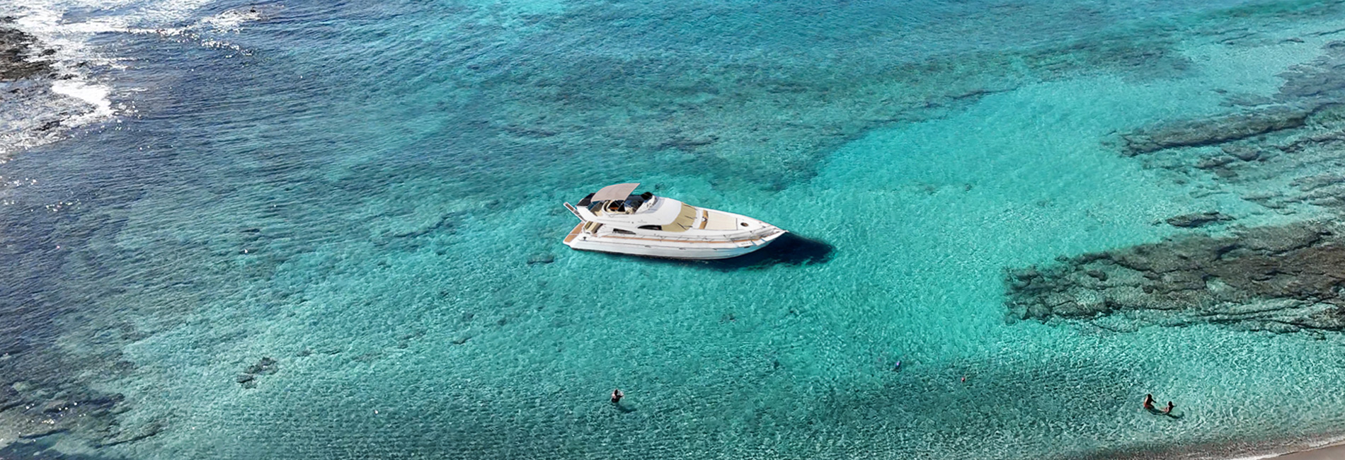 Nautilos Cruises - The Yacht